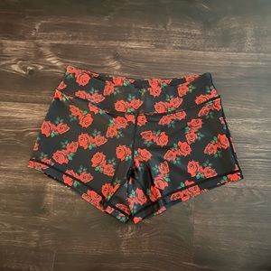 EXO Women’s Shorts - Size L - Rose Pattern